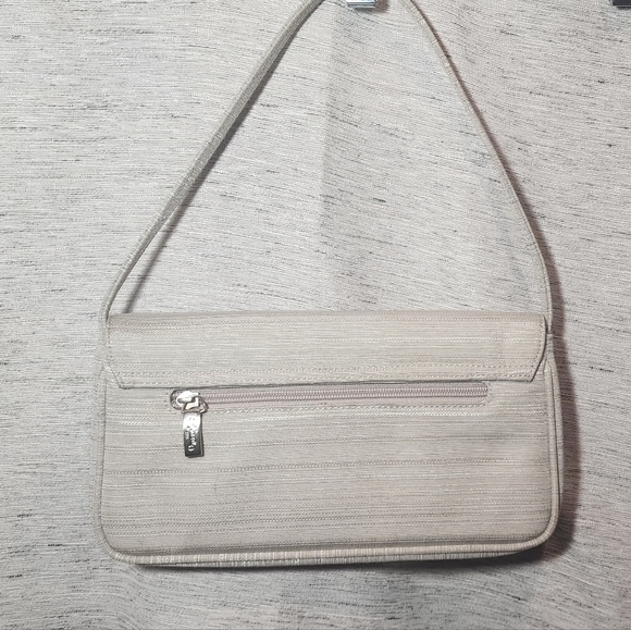 Fossil Gray / Silver Small Bag 10 x 5.5 x 1 - Picture 3 of 10